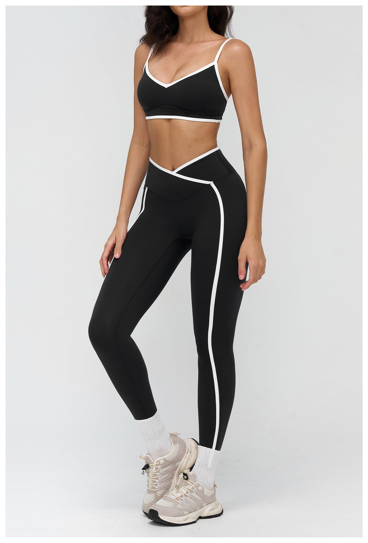 Vela Activewear Top